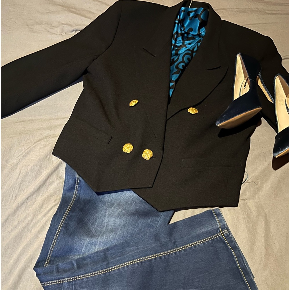 💎Self-Tie Long Sleeves Blouse💎 - Picture 2 of 6